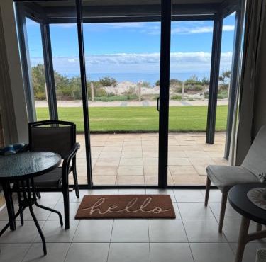 The Seaview at Semaphore Park