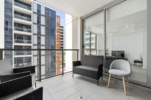16M Stylish 2 Bedroom Abnb Apt in Mascot, 2 Free Parking