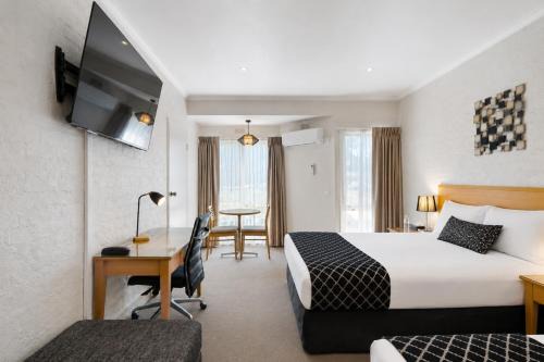Comfort Inn Coach & Bushmans