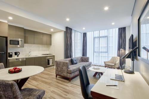 Meriton Suites Mascot Central