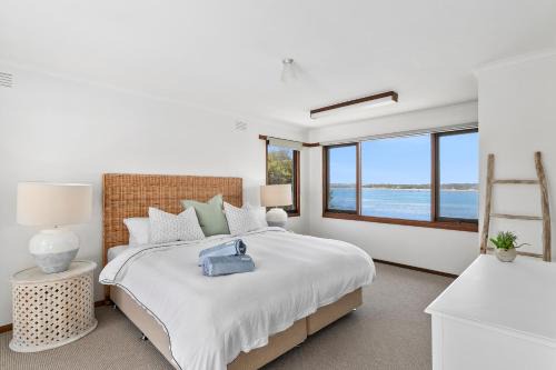 River Meets Ocean Edge - Absolute Waterfront