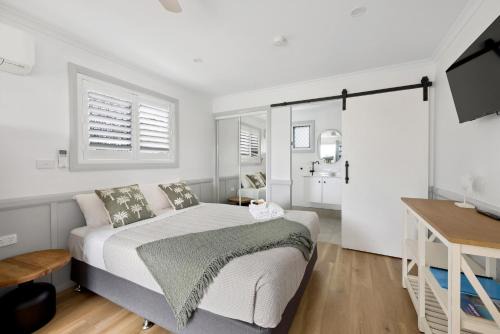 Sarina Palms Caravan and Cabins Village