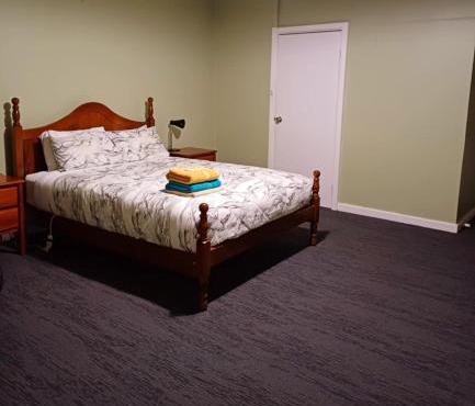 PETERBOROUGH HOTEL