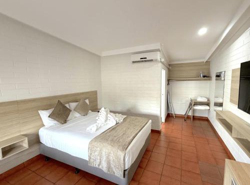 Katherine Motel