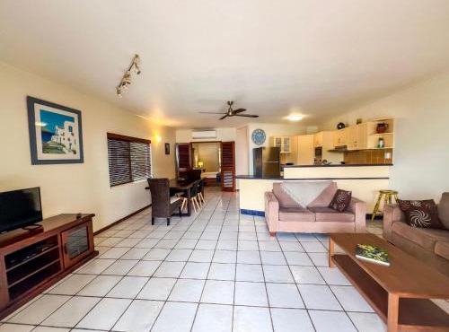 La Riviera One Coastal Lifestyle Three Bedroom