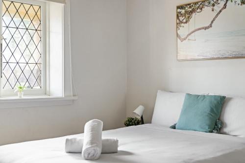 Boutique Double Room Near Light Rail in North Parramatta - Shared Bathroom