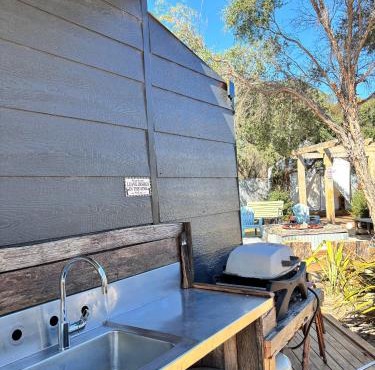 Bluff Getaway Flinders Island Tasmania