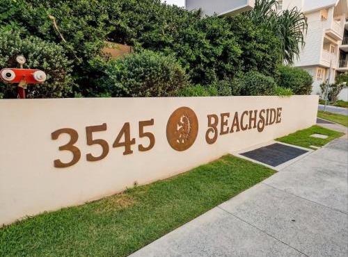 Absolute Beachfront Ocean Balcony Heated Pool