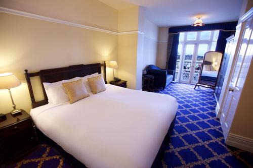 Carrington Hotel