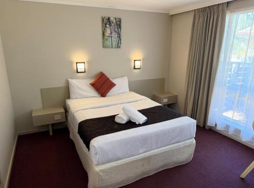 Ringwood Lake Inn