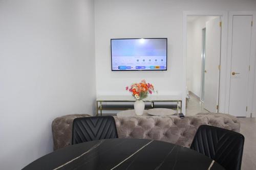 Brand New Two-Bedroom Granny Flat
