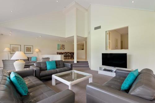 Mirage Resort Villa 434 with access to Sheraton Facilities