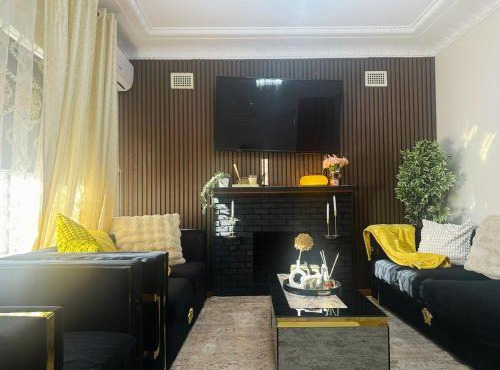 Entire Home in Blacktown