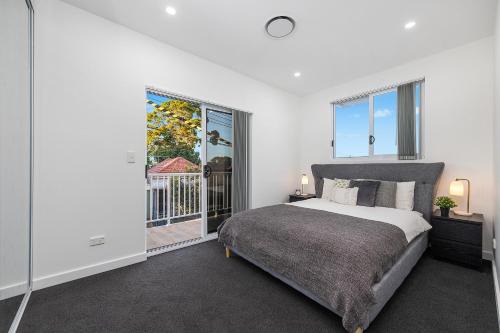 Boutique Inner West Stay Easy CBD Access
