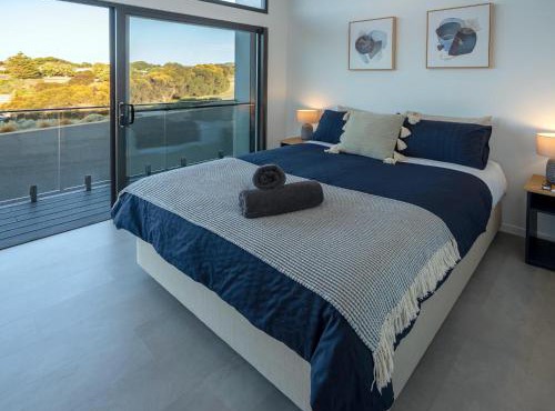 Cove Landing Ocean View Apt-1,2&3 Sleeps 12