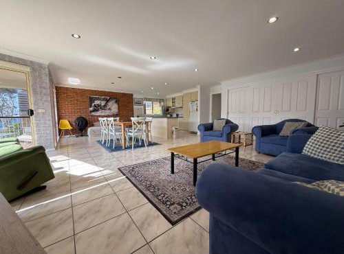 Grand Spindrift - Entire Waterfront House