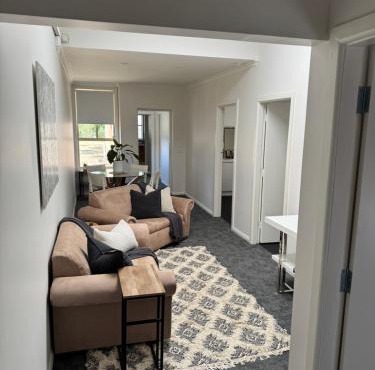 American Hotel Creswick