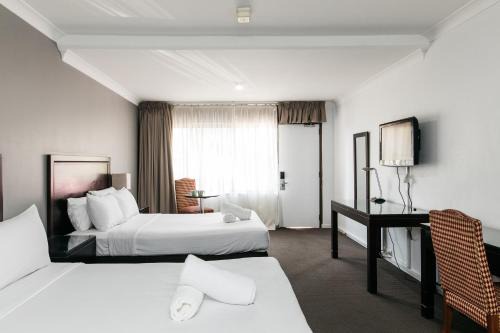 Checkers Resort