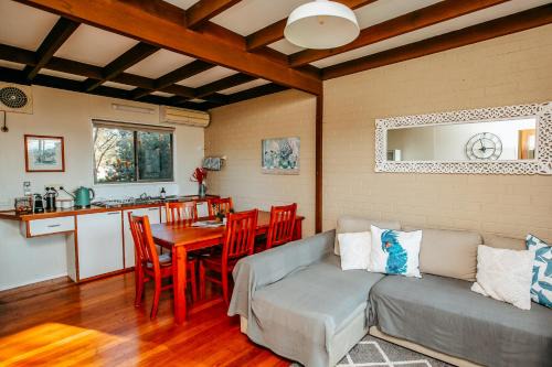 Bumblebrook Farm Motel