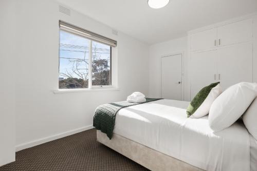 Windsor Apartments by Urban Rest