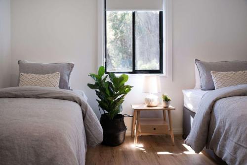 Bodhi Daylesford - family friendly group accommodation with pool