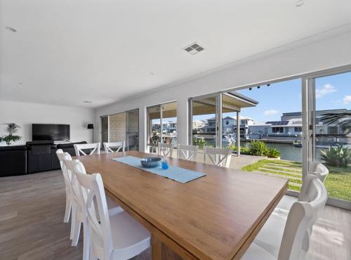 Mariners Cove Luxury Canal Home