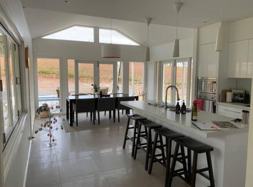 O'Briens of Clare - Stylish Pet Friendly Vineyard Accommodation