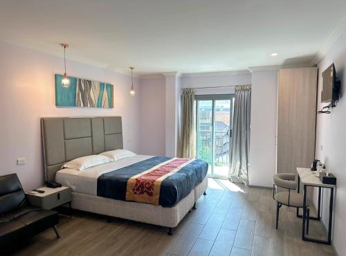 Sydney RiseOn Hotel