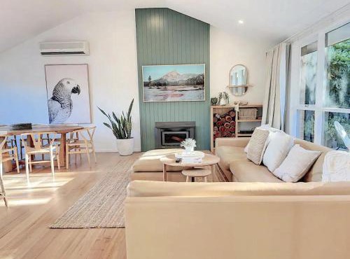Red Hill Lane 5BedroomVineyard&RuralValleyViews