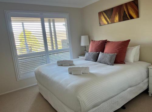 HighGrove Lodge, Luxury Hunter Valley Accommodation