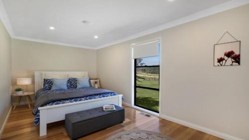 Sutton Forest Retreat Sophies Farmhouse