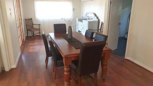 Roseneath Cottage