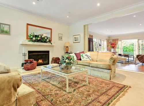 Mirrabooka Burrawang