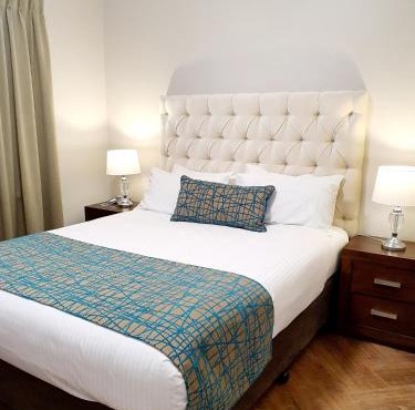 Largs Pier Hotel